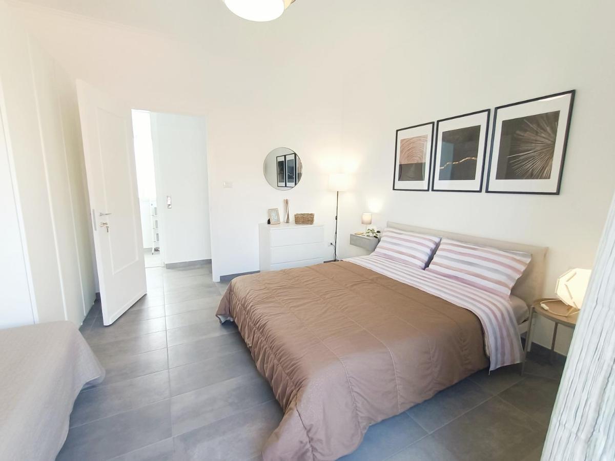 Orto Limoni Apartment - Quadrilocale Catania Centro Luaran gambar