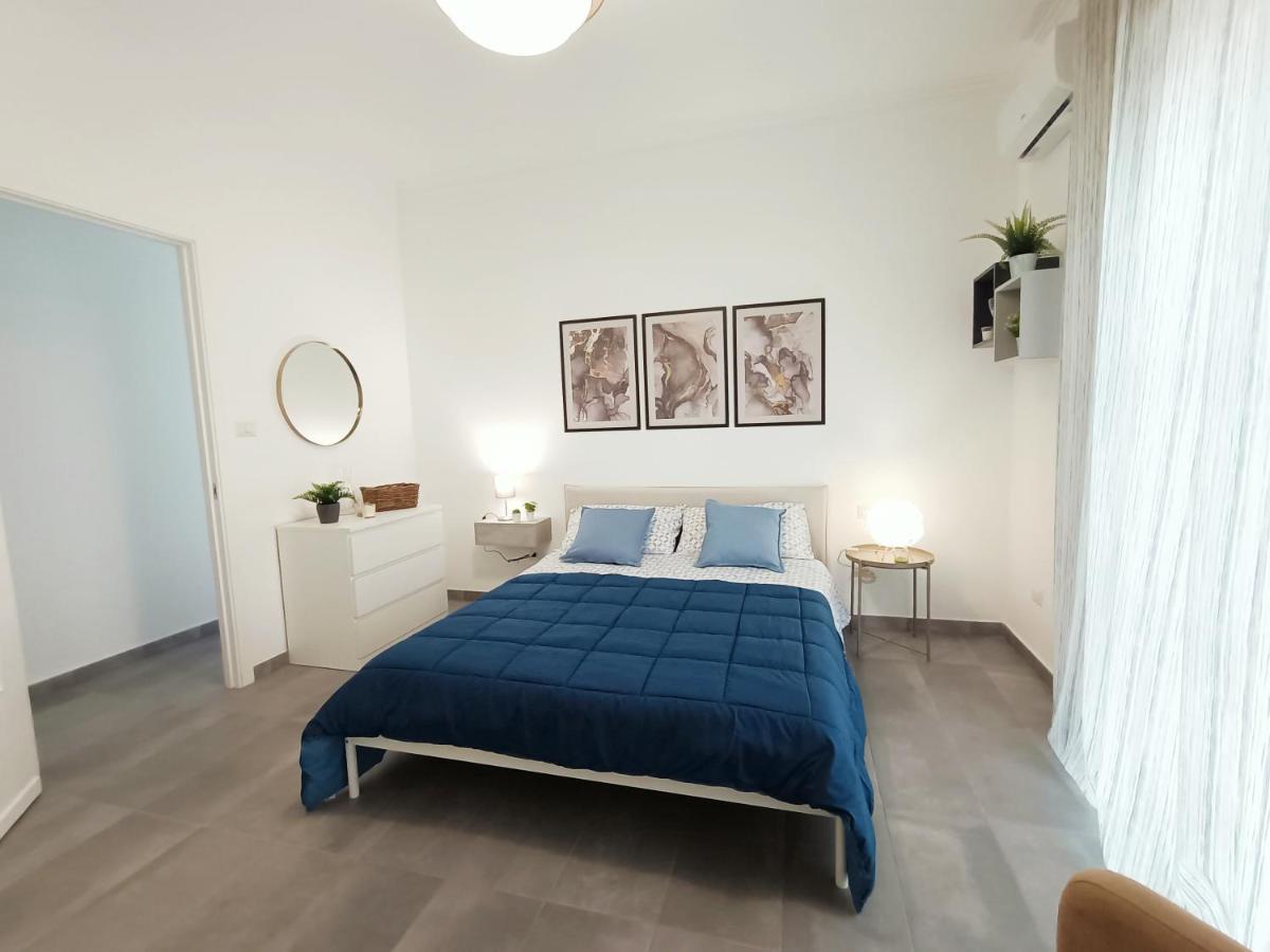 Orto Limoni Apartment - Quadrilocale Catania Centro Luaran gambar