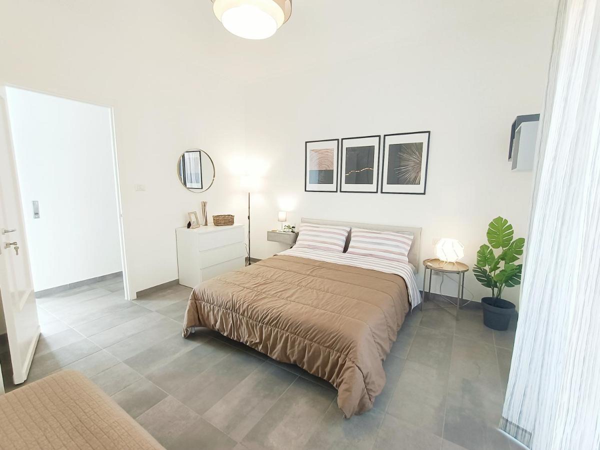 Orto Limoni Apartment - Quadrilocale Catania Centro Luaran gambar
