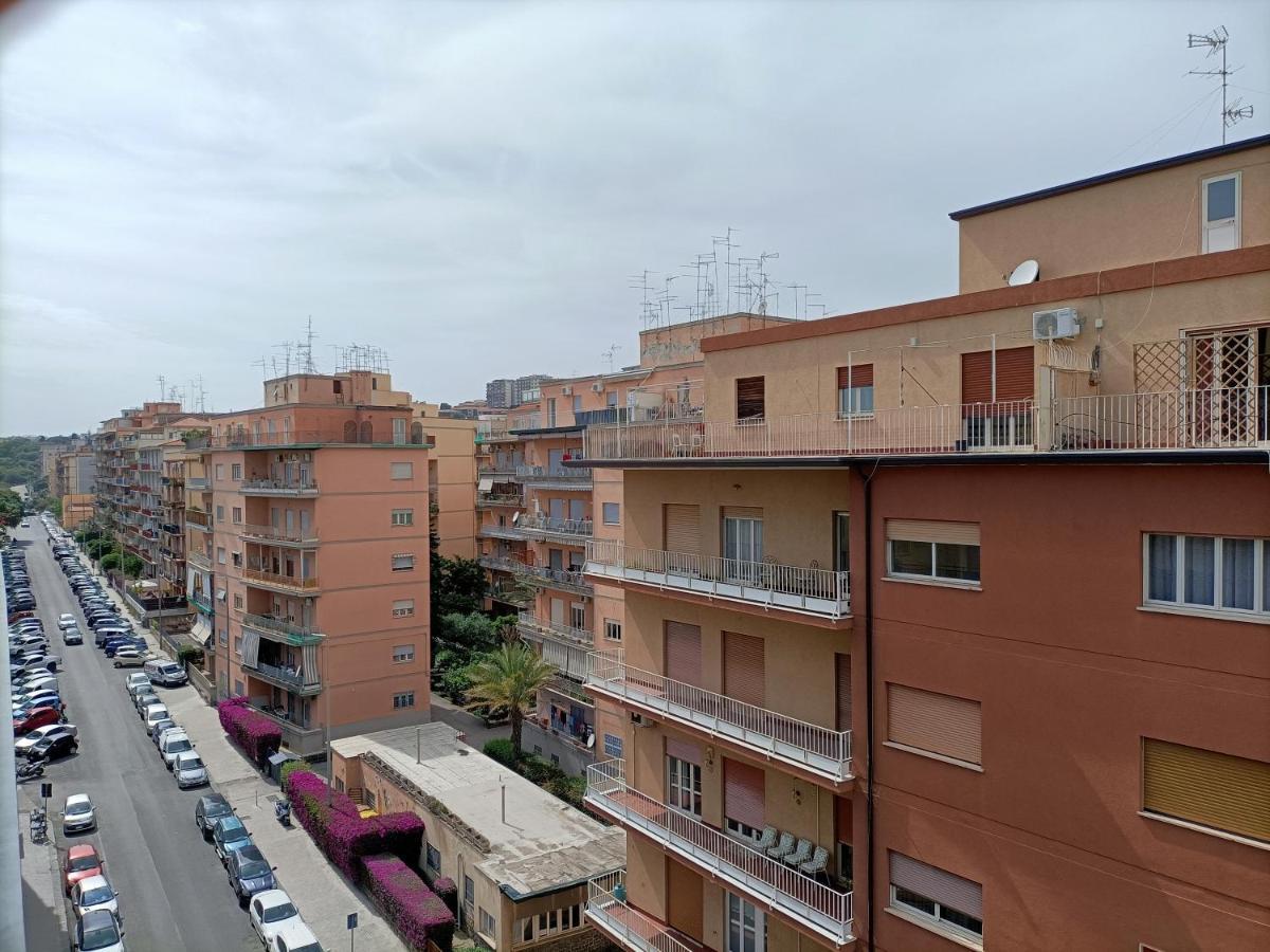 Orto Limoni Apartment - Quadrilocale Catania Centro Luaran gambar