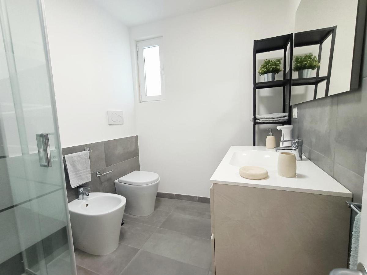 Orto Limoni Apartment - Quadrilocale Catania Centro Luaran gambar