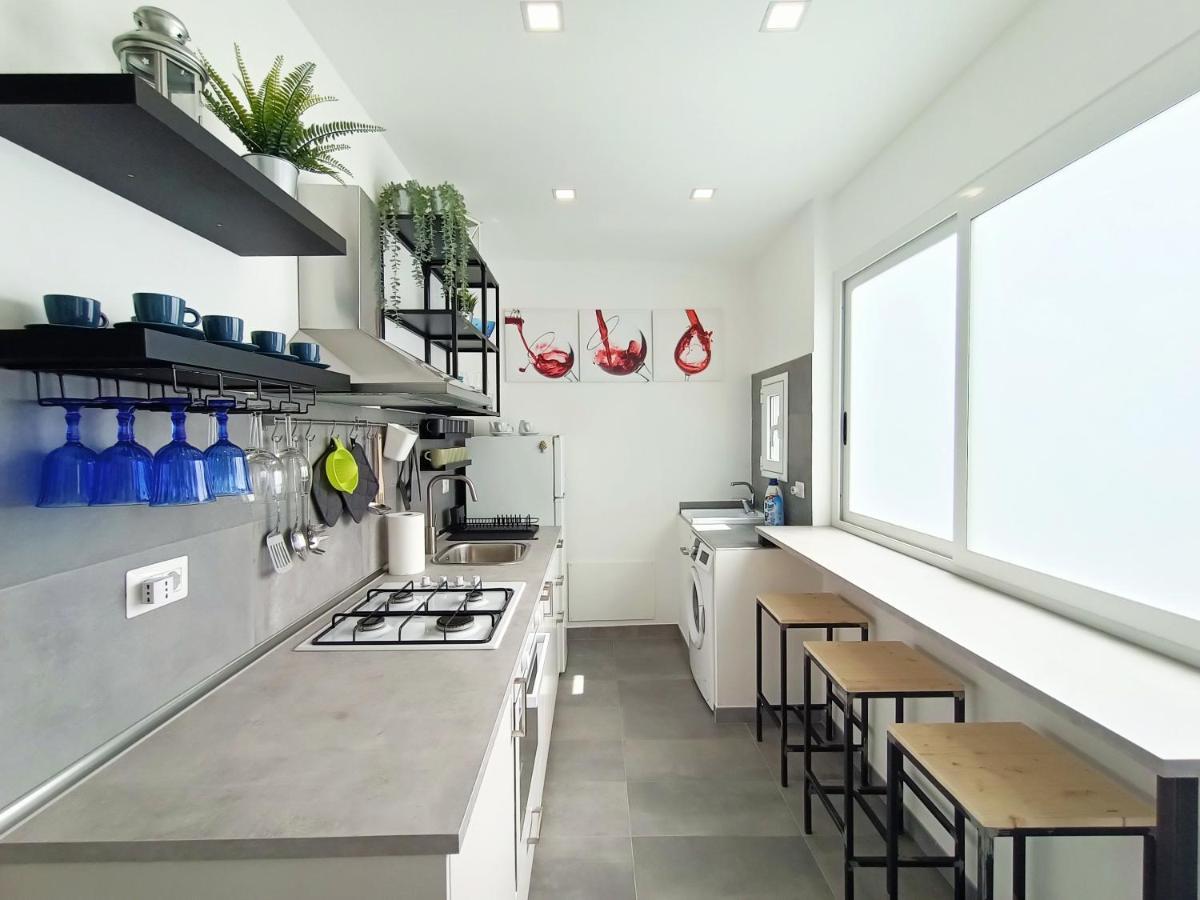 Orto Limoni Apartment - Quadrilocale Catania Centro Luaran gambar