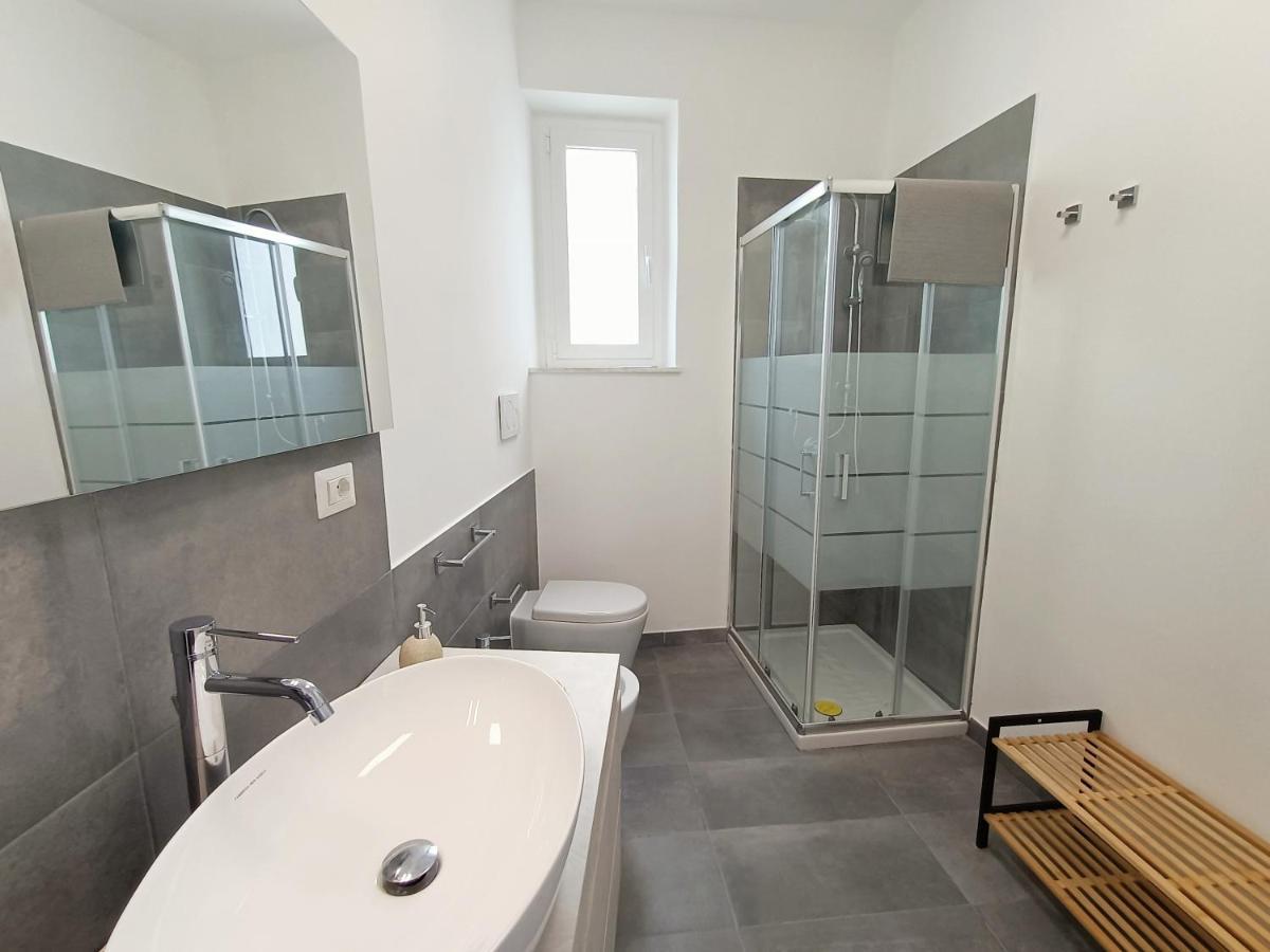 Orto Limoni Apartment - Quadrilocale Catania Centro Luaran gambar