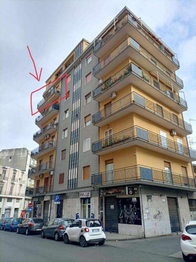 Orto Limoni Apartment - Quadrilocale Catania Centro Luaran gambar